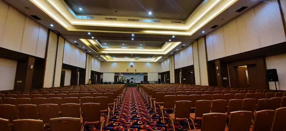 Hotel Grasia Semarang